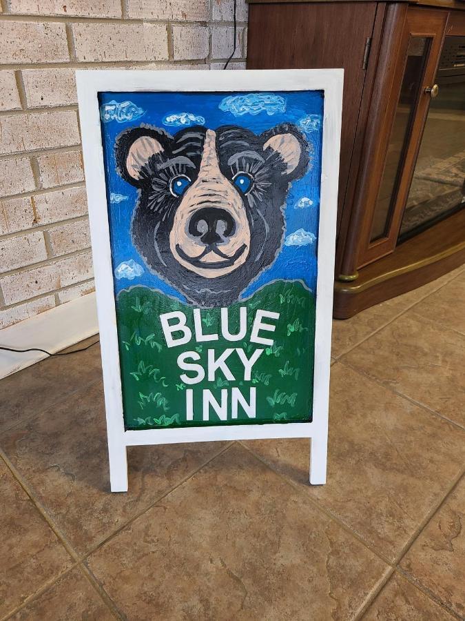 Blue Sky Inn- Complimentary Happy Hour Th-Sun, Veteran Owned, Full Breakfast, Best Green Space, 1 Mile From Blue Ridge, Fire Pit Exterior foto