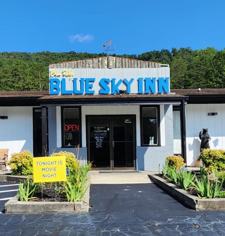 Blue Sky Inn- Complimentary Happy Hour Th-Sun, Veteran Owned, Full Breakfast, Best Green Space, 1 Mile From Blue Ridge, Fire Pit Exterior foto