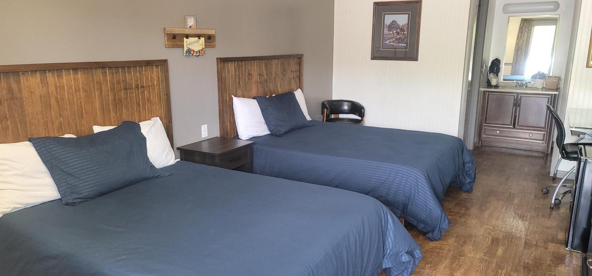 Blue Sky Inn- Complimentary Happy Hour Th-Sun, Veteran Owned, Full Breakfast, Best Green Space, 1 Mile From Blue Ridge, Fire Pit Exterior foto